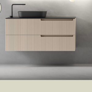 Mueble de baño suspendido 2 cajones BLANCO CREMA 9001 ( frentes solapados con palilleria  uñero a la mitad ) - Encimera Solid Surface blanco con agujero griferia