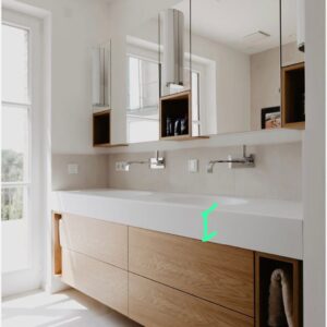 Mueble de baño CARMEN suspendido  174,5 cm 4 cajones- 1 modulo toallero central ROBLE NATURAL entre paredes  con  encimera SOLID SURFACE  2 senos con lavabo semiencastrado FOGO sin agujero griferia s/plano  faldón 10 cm - Puerta armario cliente  60x220 ROBLE NATURAL - Espejo DENVER 90cm alto x 140 cm largo con antivaho - Espejo aumento LED izda. (pago 50%)