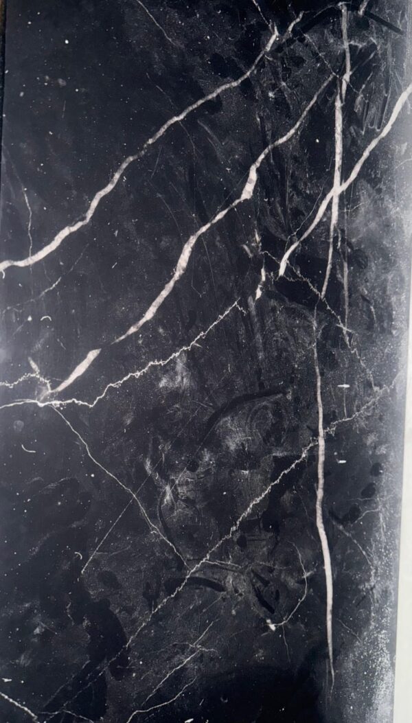Tapa de mueble 134 cm x 46 cm NEGRO MARQUINA sin ningún agujero